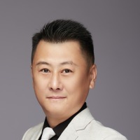 闫保利